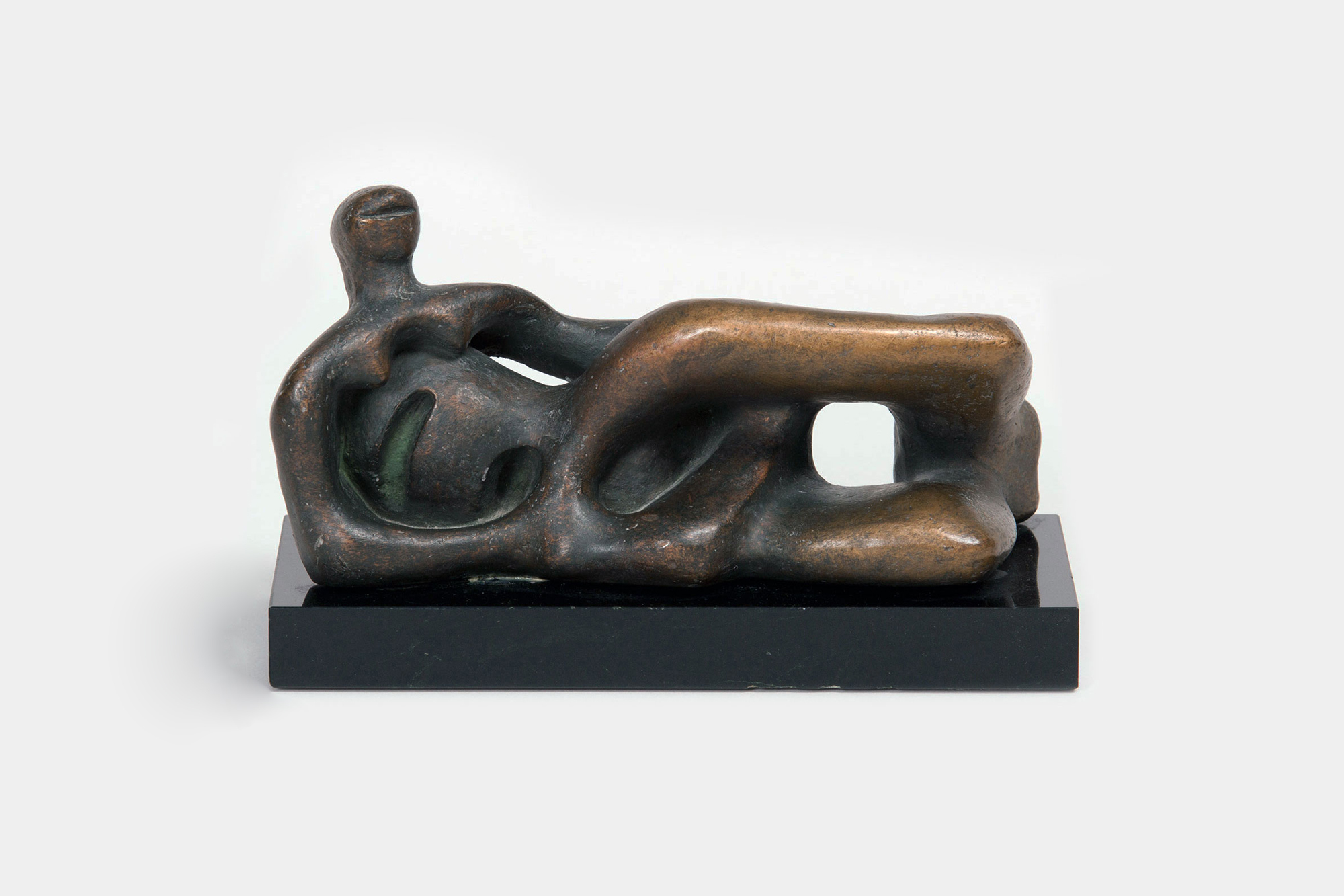 371 detroit museum henry moore sculpture thumb 2