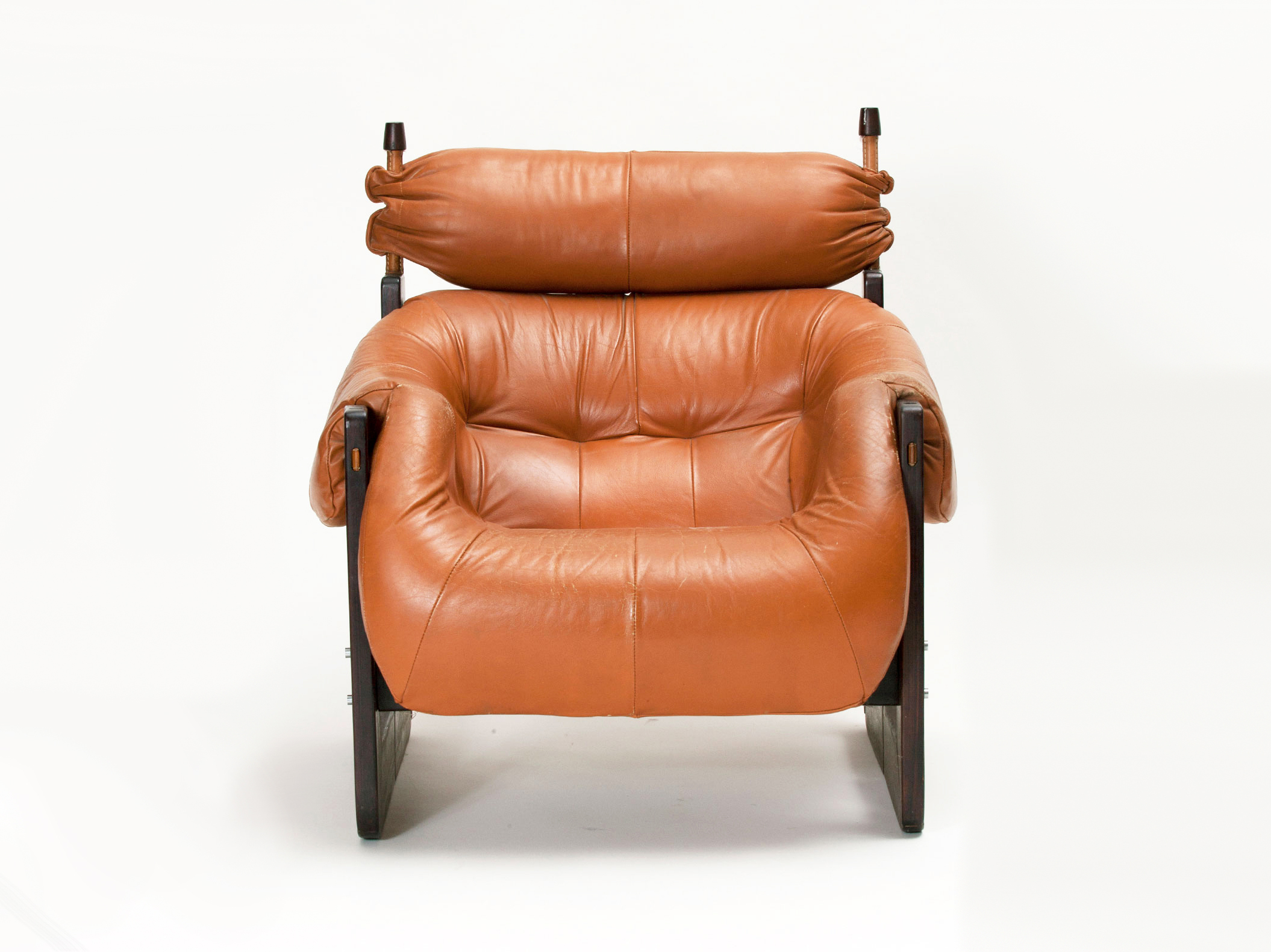 Percival Lafer Lounge Chairweb3
