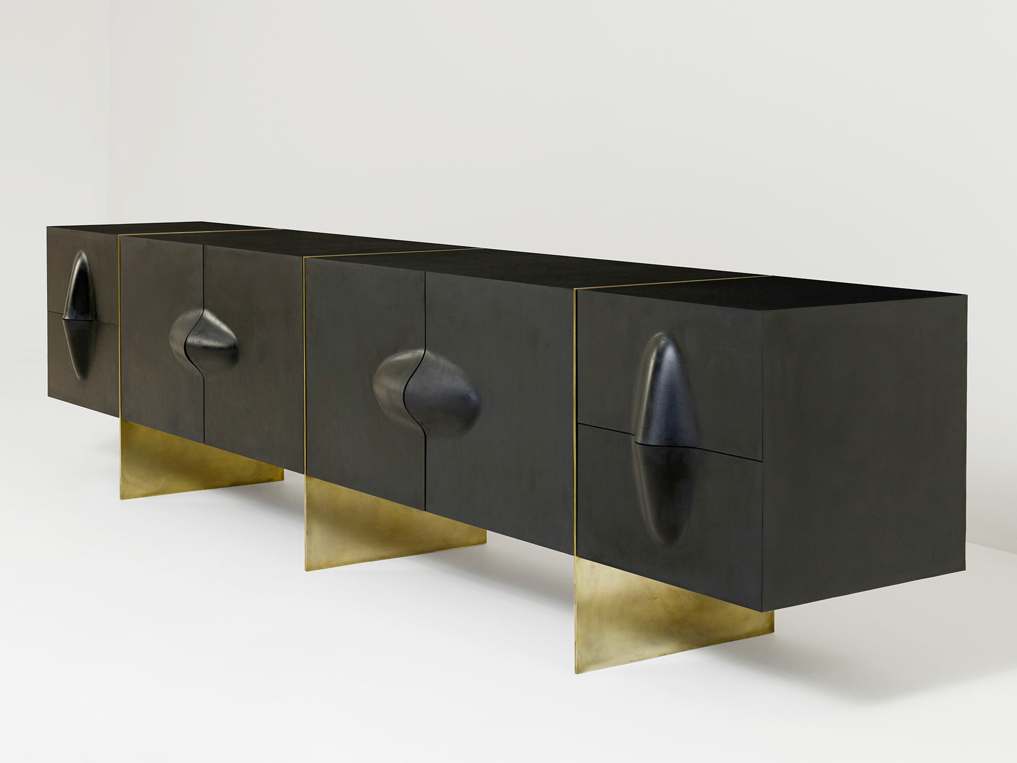 427 Thoreen Credenza