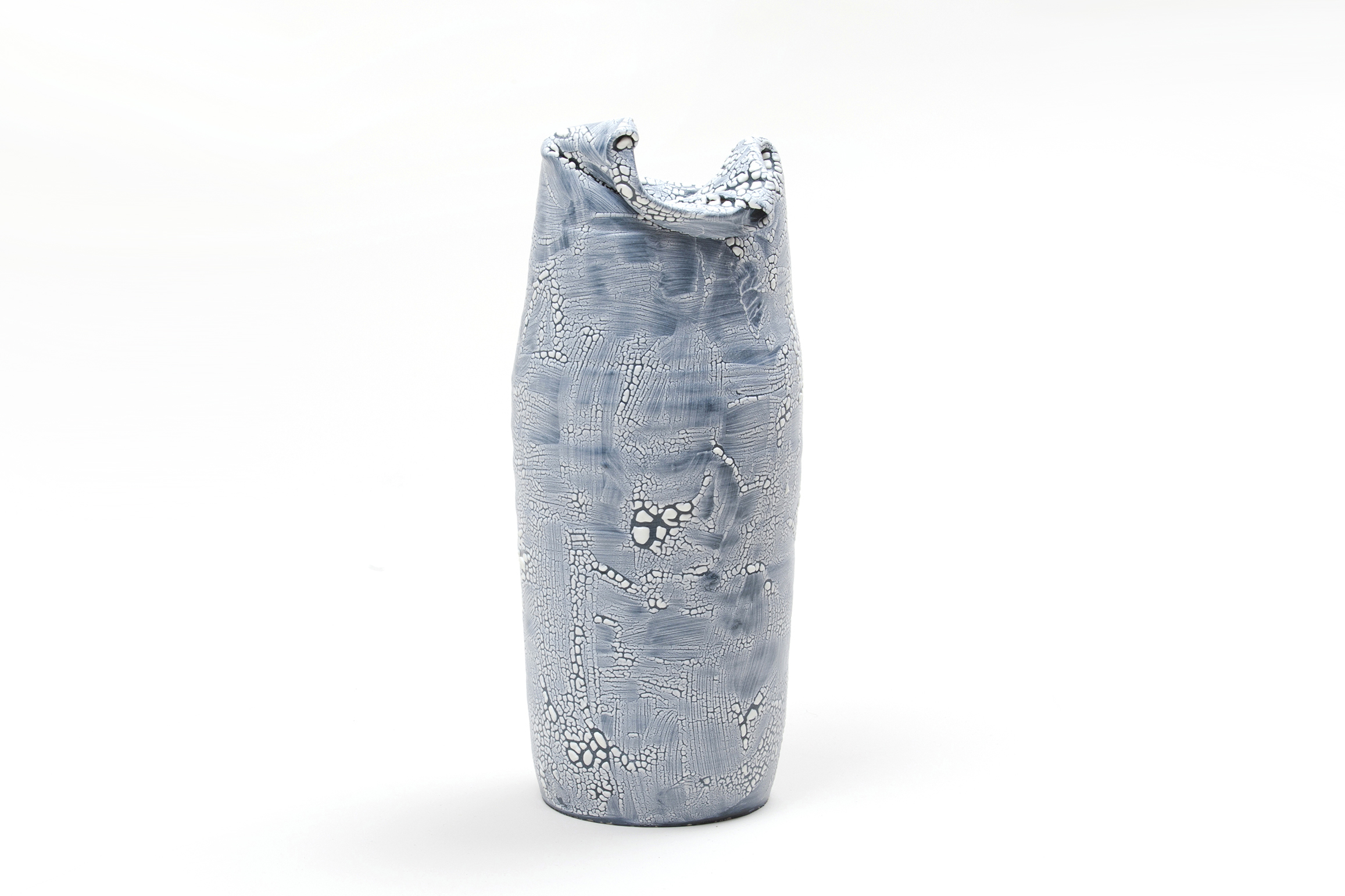 Resized CG 77 Blue Vase 2015 thumb